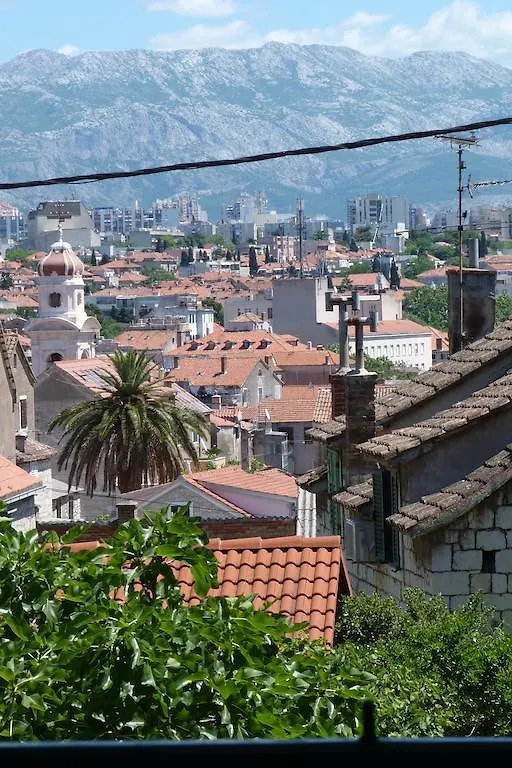 Guest House Leta With Parking Split