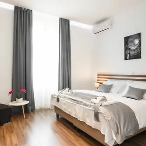Couette-café Prima Luxury, Split